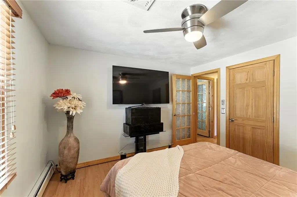 24 Tobyhanna Street Providence RI 02910