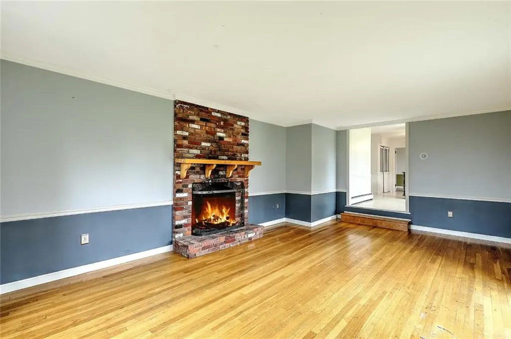 3 Pine Top Road Barrington RI 02806