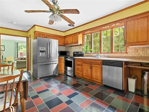 110 Hopkins Avenue Johnston RI 02919