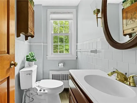 110 Hopkins Avenue Johnston RI 02919