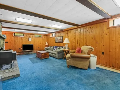 110 Hopkins Avenue Johnston RI 02919