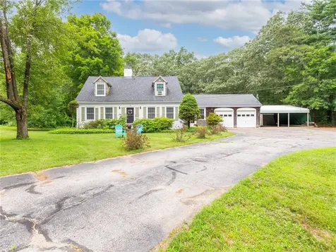 110 Hopkins Avenue Johnston RI 02919