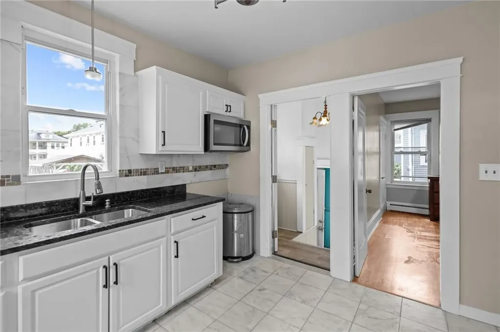 126 Roger Williams Avenue Providence RI 02907