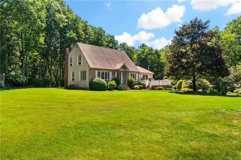 14 Dawn Lane Coventry RI 02816