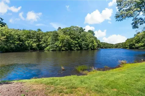 14 Dawn Lane Coventry RI 02816