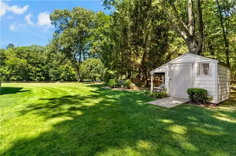 14 Dawn Lane Coventry RI 02816