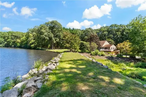 14 Dawn Lane Coventry RI 02816