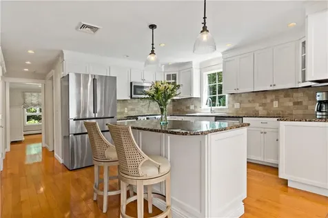 14 Dawn Lane Coventry RI 02816