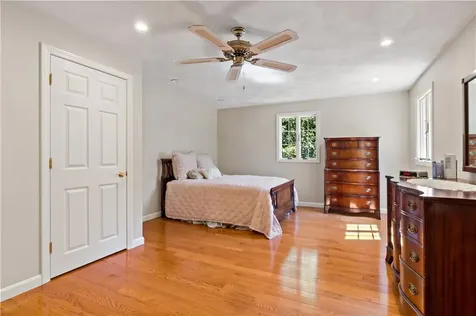 14 Dawn Lane Coventry RI 02816