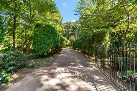 14 Dawn Lane Coventry RI 02816