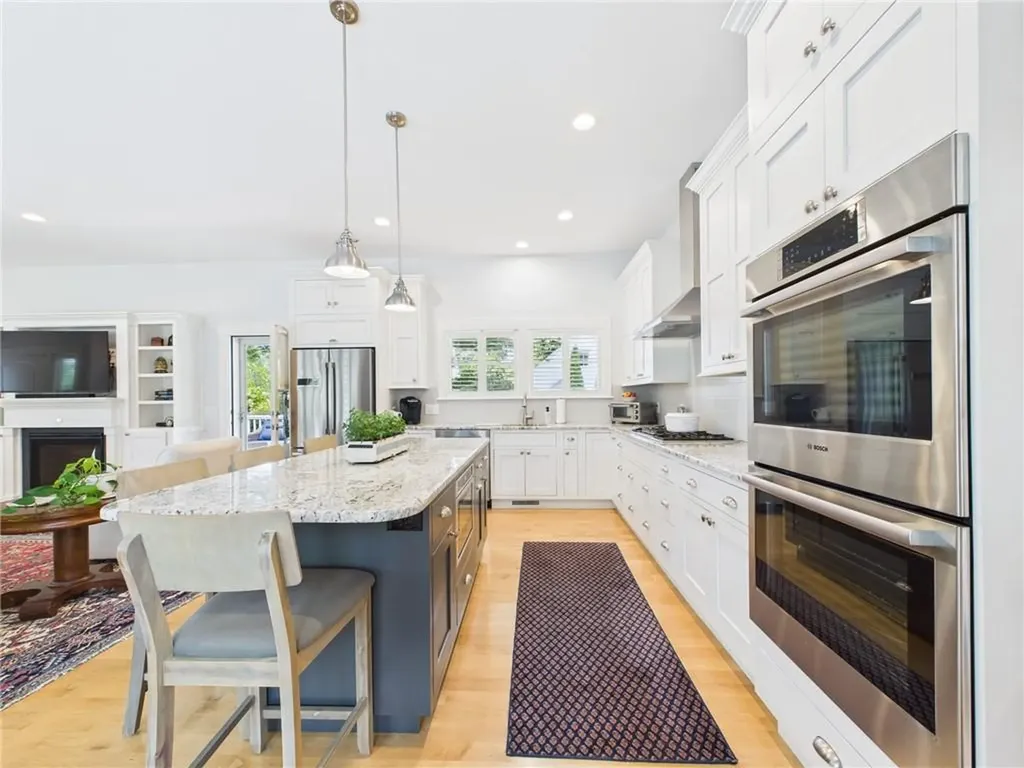 150 Love Lane Warwick RI 02886