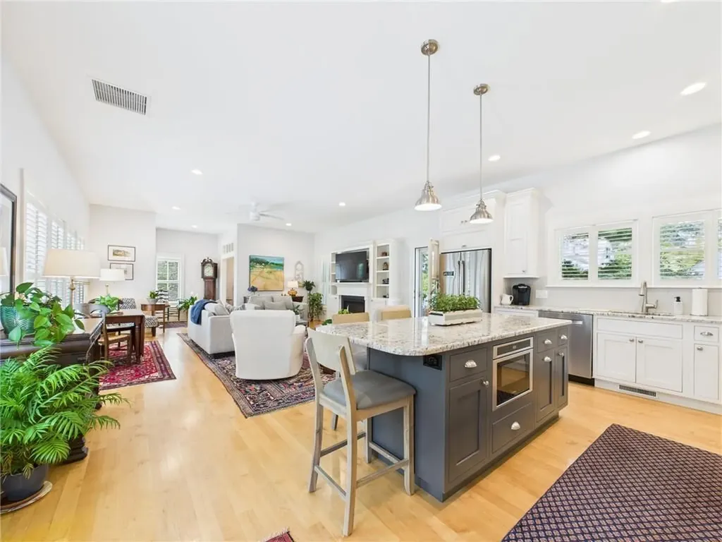 150 Love Lane Warwick RI 02886