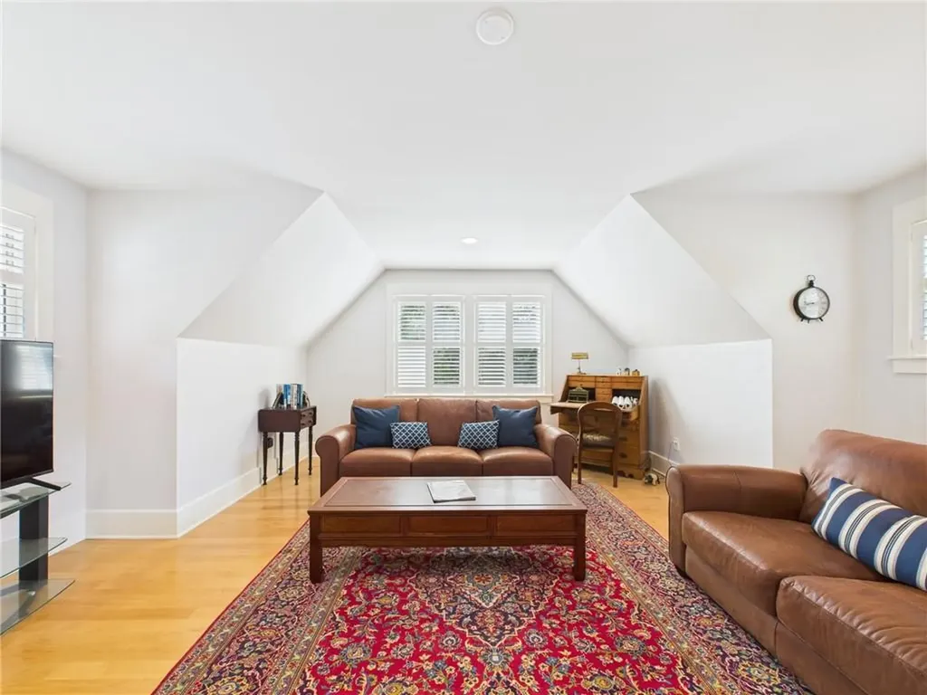 150 Love Lane Warwick RI 02886