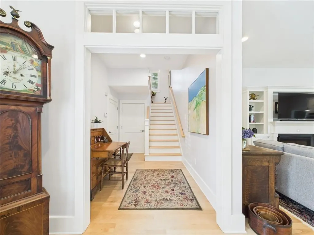 150 Love Lane Warwick RI 02886