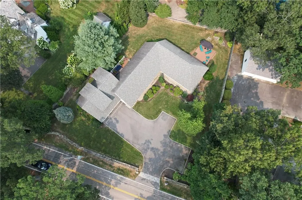 150 Love Lane Warwick RI 02886