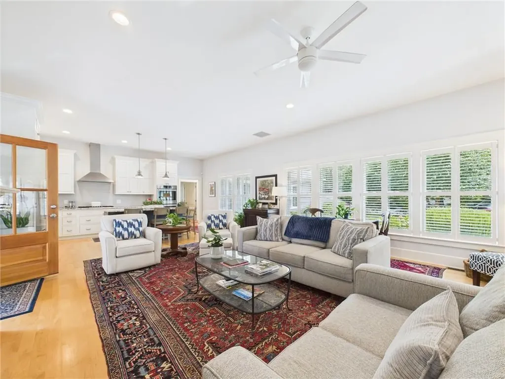150 Love Lane Warwick RI 02886