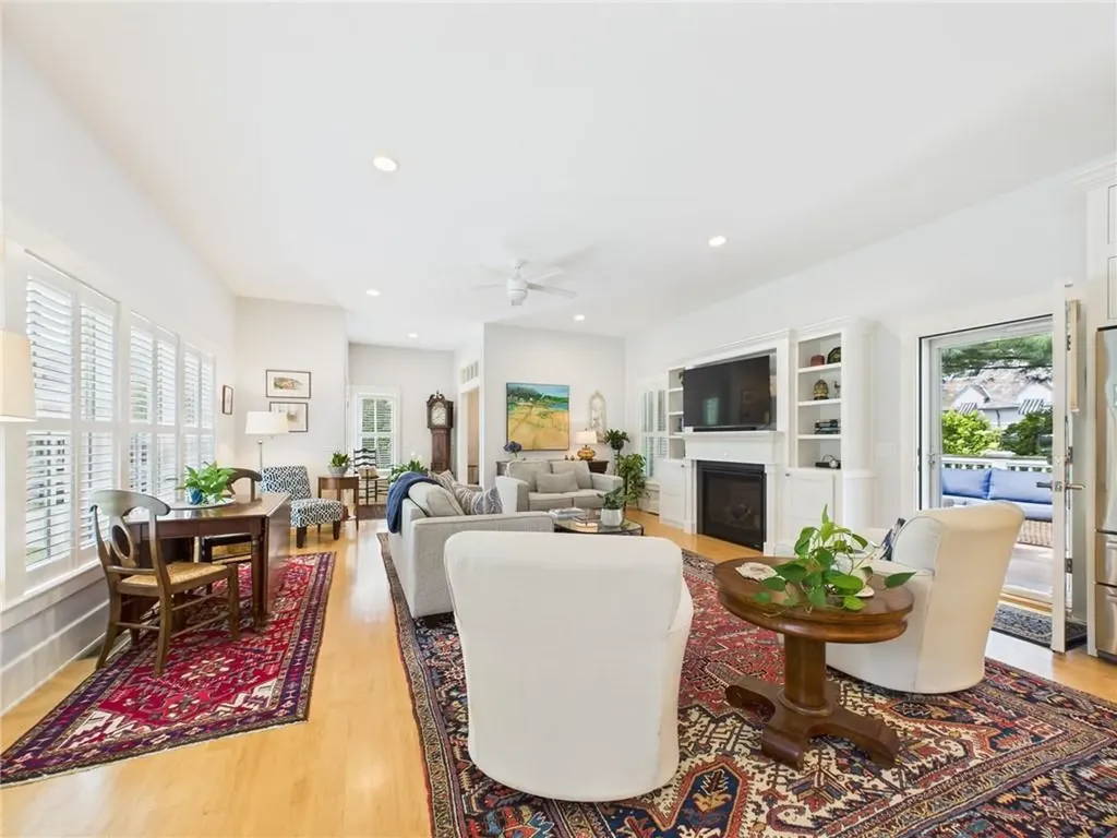 150 Love Lane Warwick RI 02886