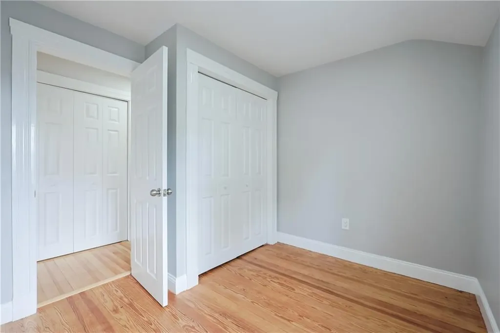 101 Grosvenor Avenue Pawtucket RI 02860