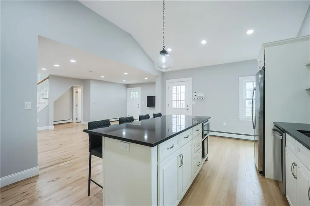 101 Grosvenor Avenue Pawtucket RI 02860