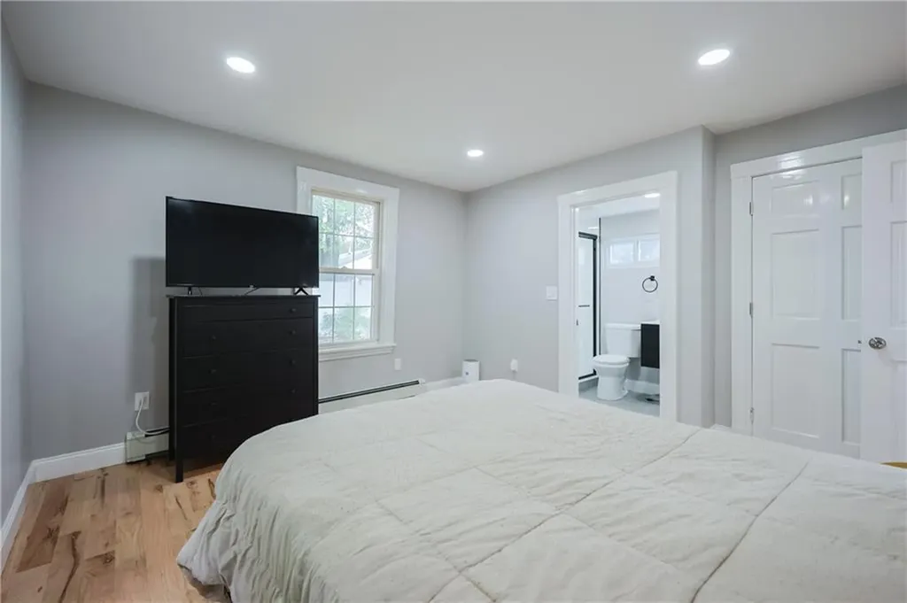 101 Grosvenor Avenue Pawtucket RI 02860