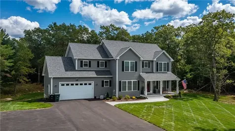 22 Cassidy Trail Coventry RI 02816