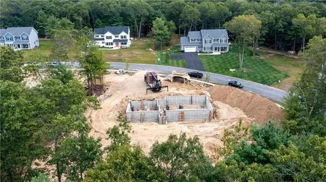 22 Cassidy Trail Coventry RI 02816