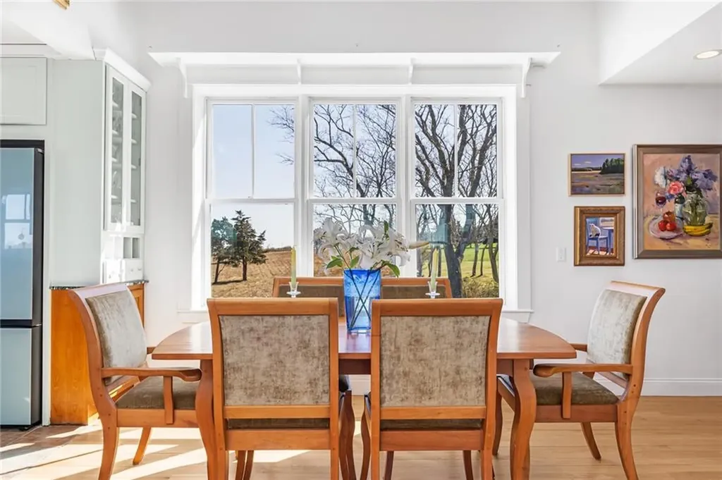 7 Clarkes Village Road Jamestown RI 02835