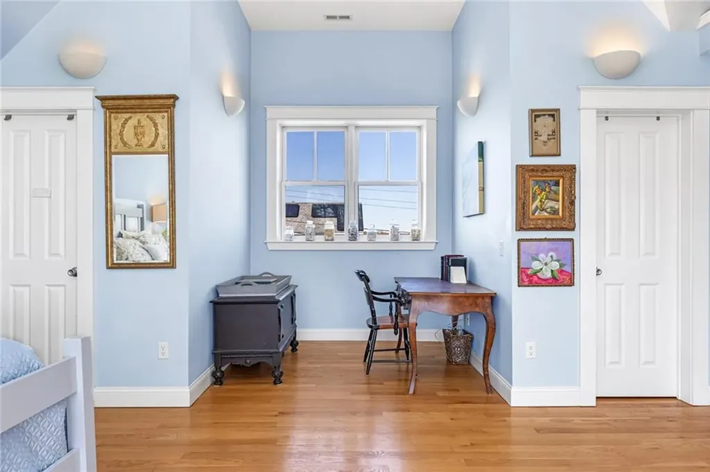 7 Clarkes Village Road Jamestown RI 02835