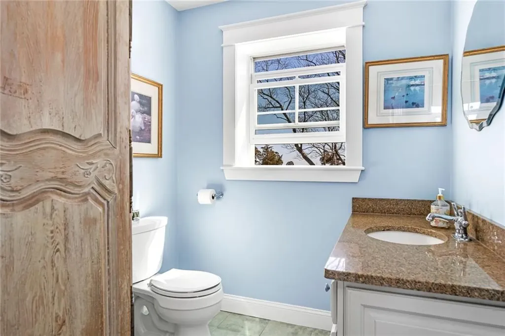 7 Clarkes Village Road Jamestown RI 02835