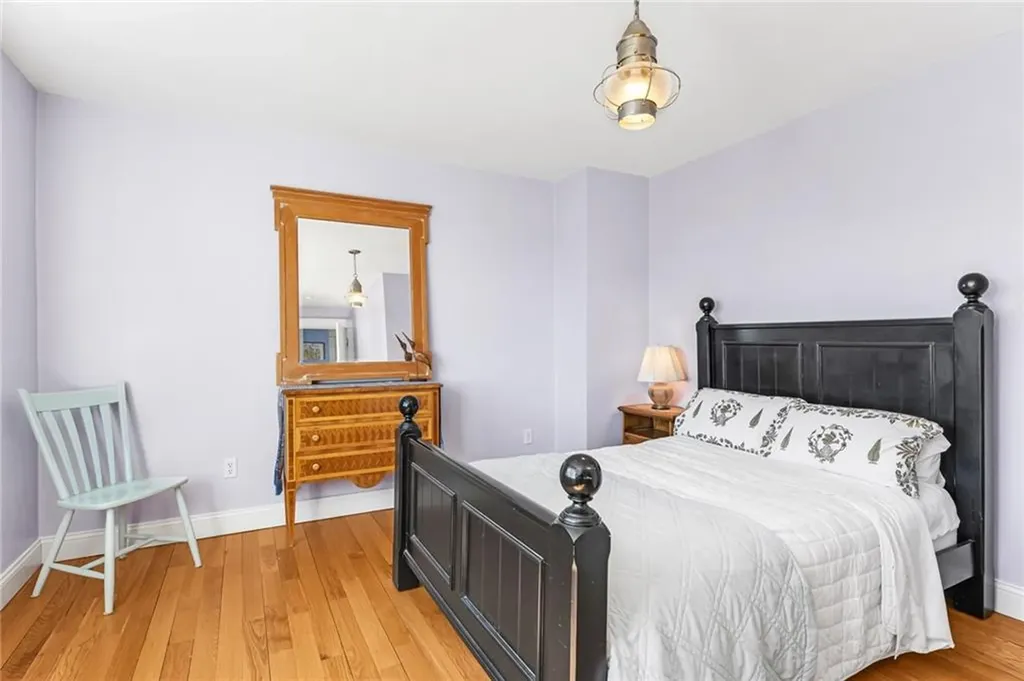 7 Clarkes Village Road Jamestown RI 02835