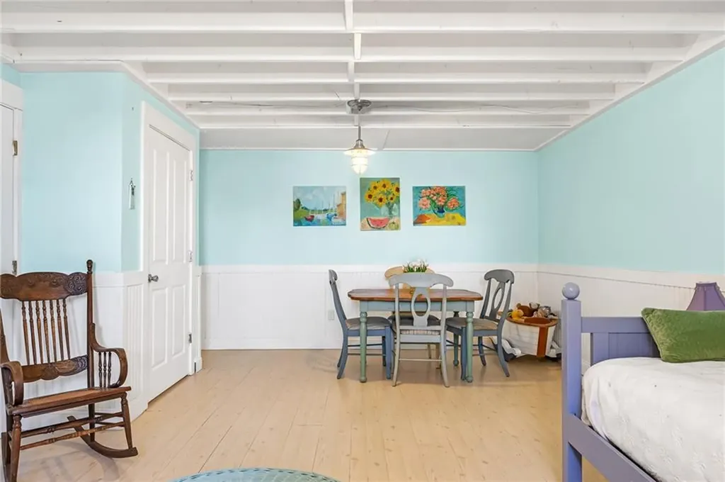 7 Clarkes Village Road Jamestown RI 02835