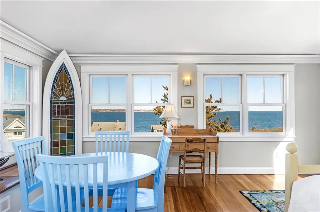 7 Clarkes Village Road Jamestown RI 02835