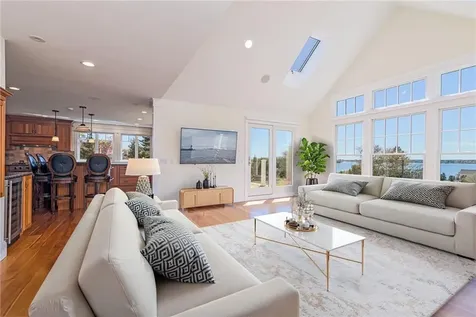 30 Bonnet View Drive Jamestown RI 02835