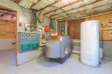 30 Bonnet View Drive Jamestown RI 02835