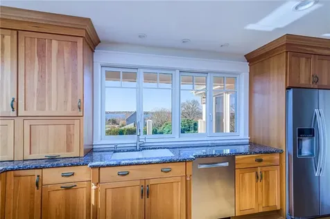 30 Bonnet View Drive Jamestown RI 02835