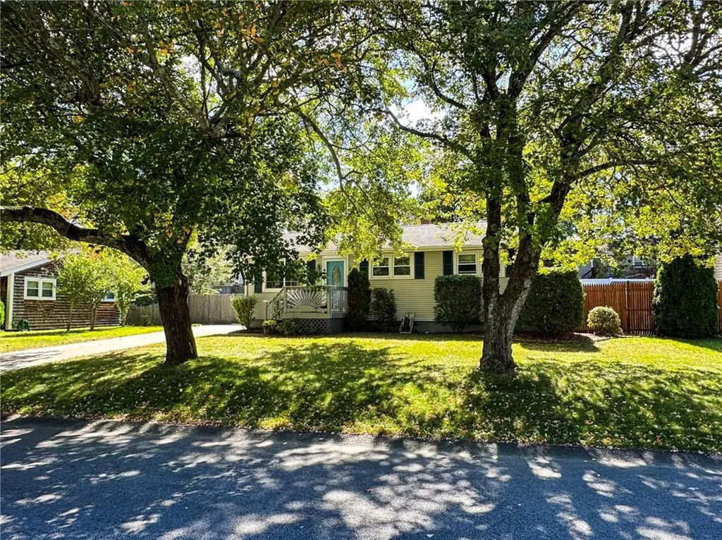 78 Keeley Avenue Warwick RI 02886