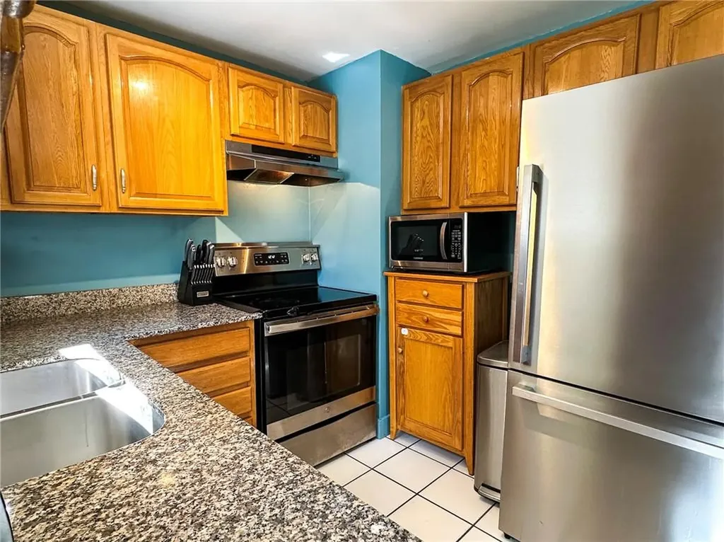 78 Keeley Avenue Warwick RI 02886