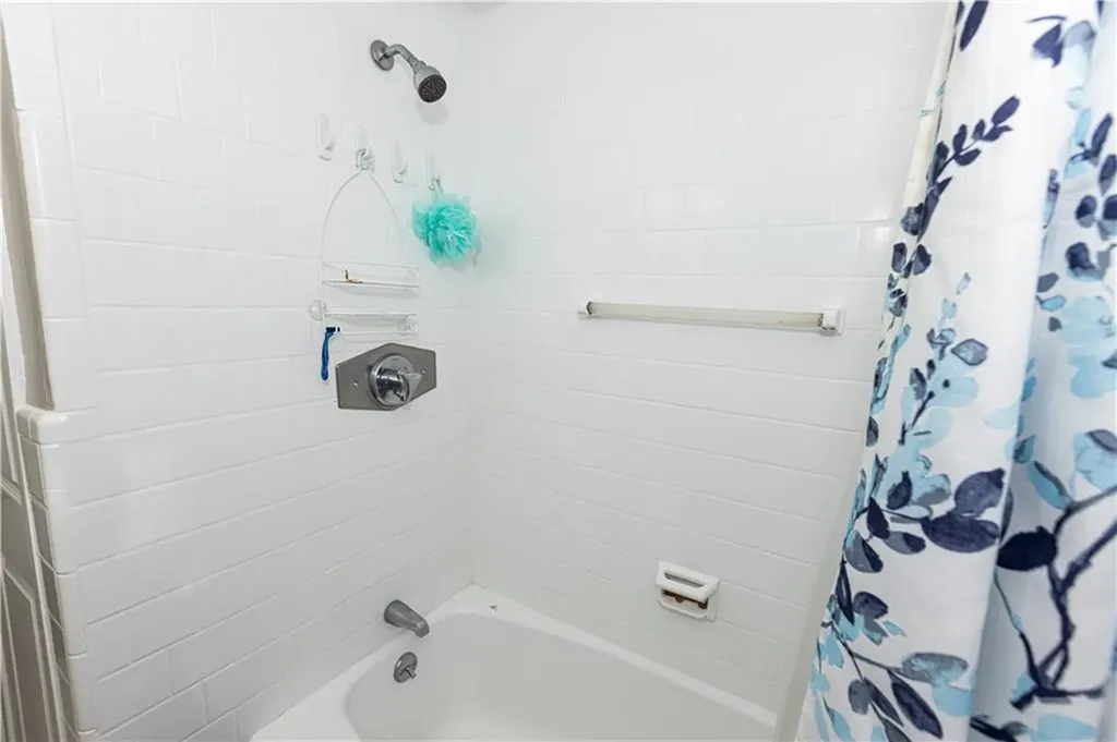 168 Argol Street Pawtucket RI 02860
