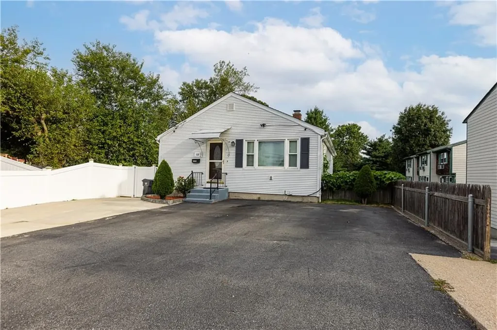 168 Argol Street Pawtucket RI 02860