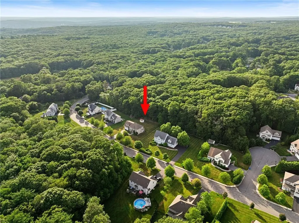 10 Sables Way Lincoln RI 02865