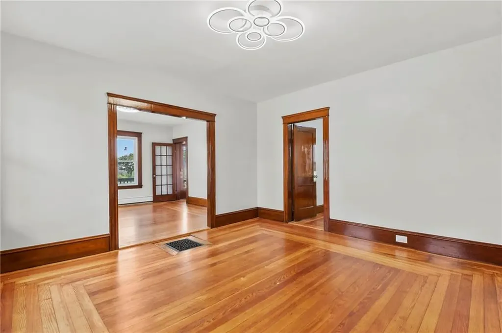 360 Orient Avenue Pawtucket RI 02861