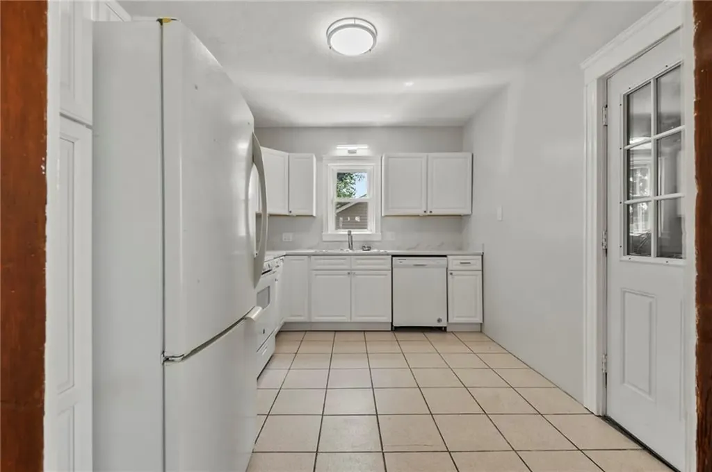 360 Orient Avenue Pawtucket RI 02861