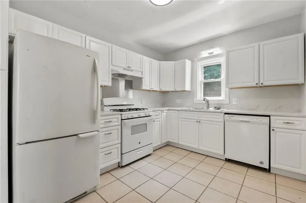 360 Orient Avenue Pawtucket RI 02861