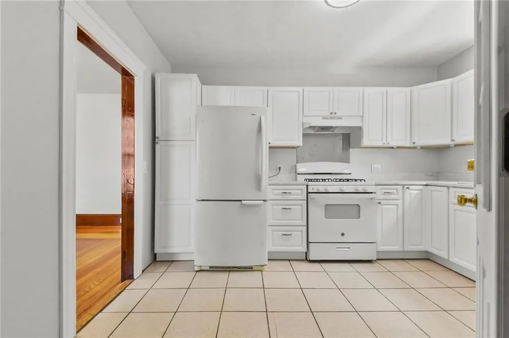 360 Orient Avenue Pawtucket RI 02861