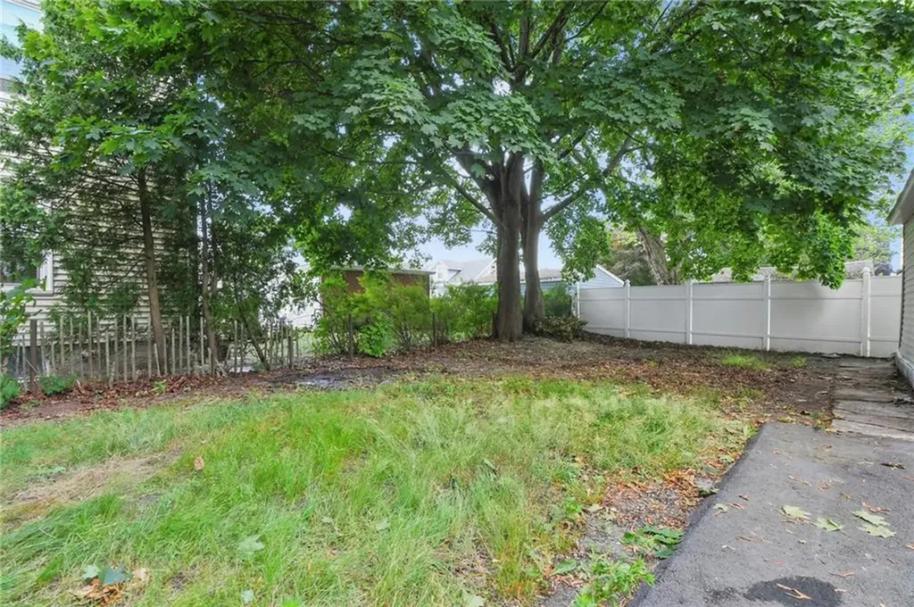 360 Orient Avenue Pawtucket RI 02861