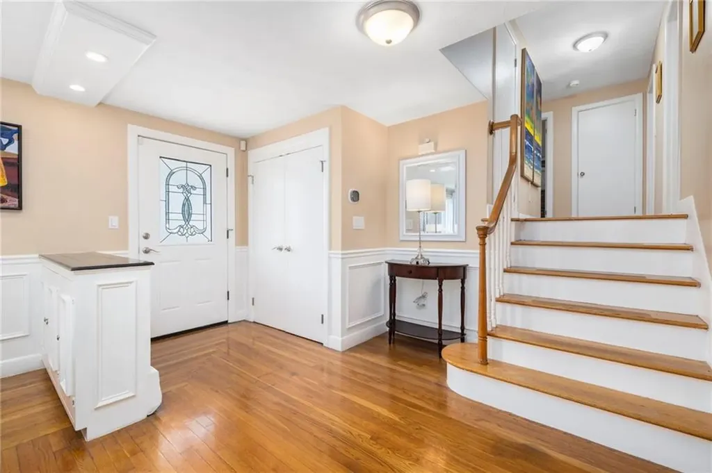 57 Hillside Road Lincoln RI 02865