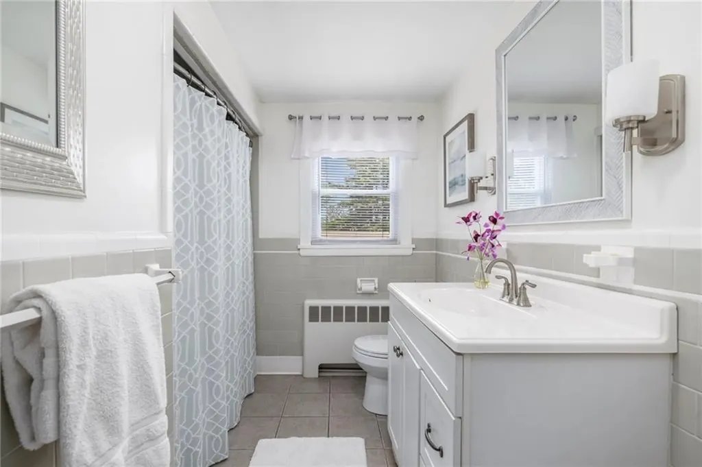 57 Hillside Road Lincoln RI 02865