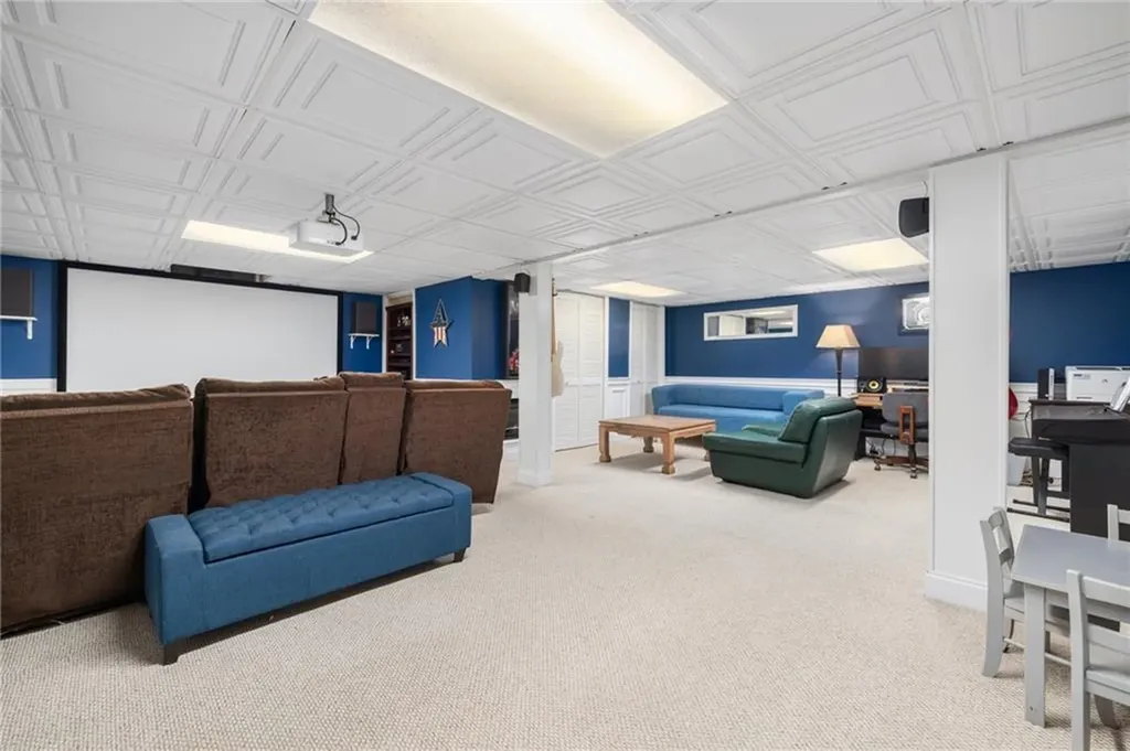 57 Hillside Road Lincoln RI 02865
