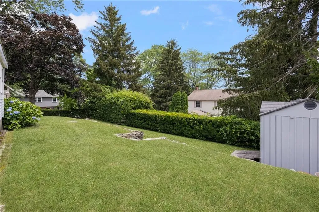 57 Hillside Road Lincoln RI 02865