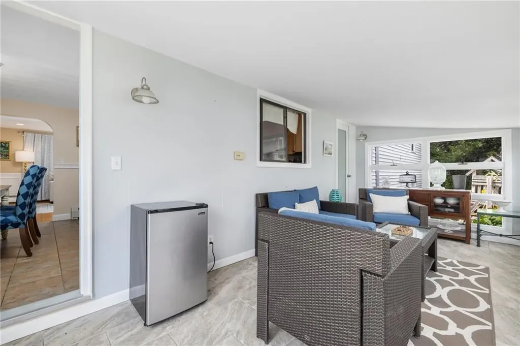 57 Hillside Road Lincoln RI 02865